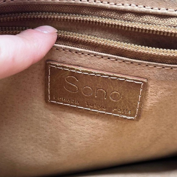 Sono Backpack‎ Purse Burgundy Patent Leather Look Convertible Bag – London Tokyo